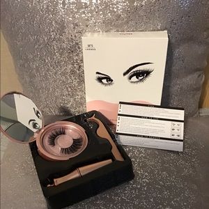 Magnetic Eyeliner & Magnetic Lashes Kit
